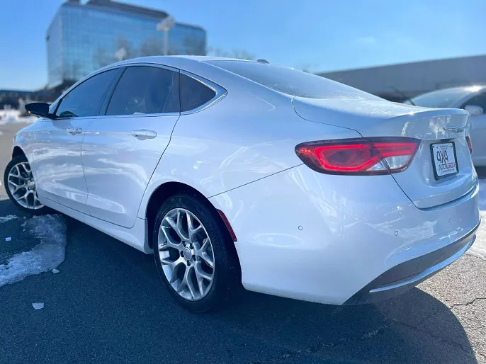 2015 Chrysler 200