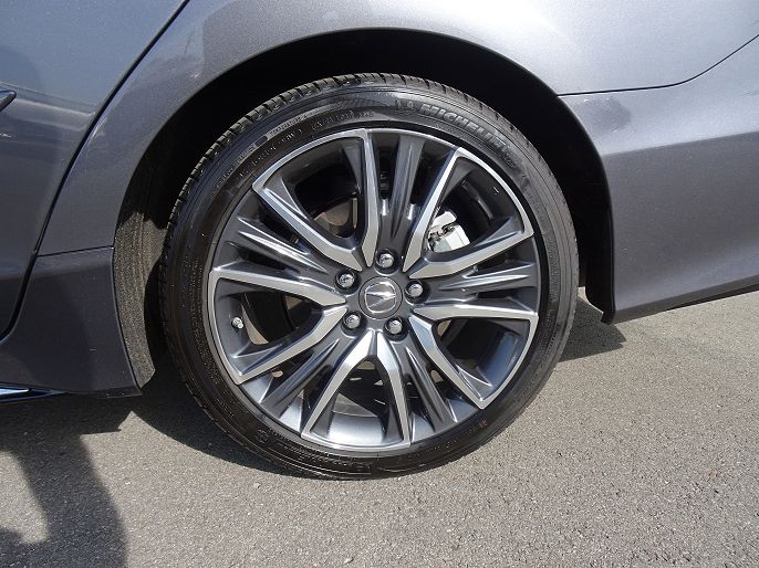 2020 Acura RLX