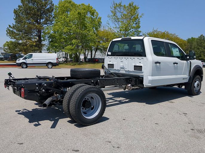 2025 Ford F-550