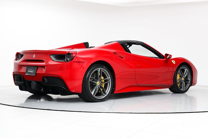 2018 Ferrari 488