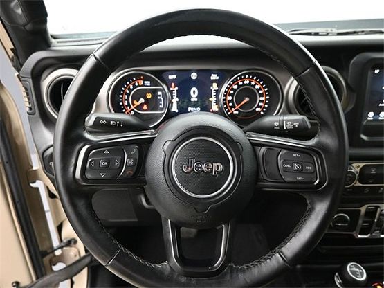 2020 Jeep Gladiator Sport photo 11