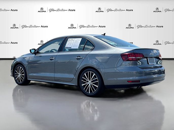 2016 Volkswagen Jetta