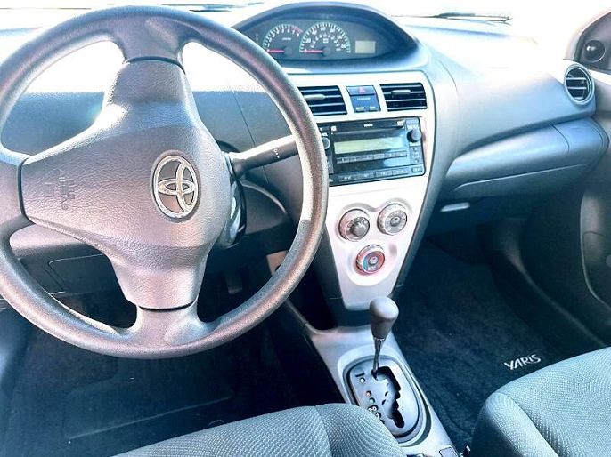 2009 Toyota Yaris