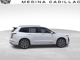 2025 Cadillac XT6