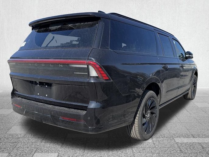 2026 Lincoln Navigator L