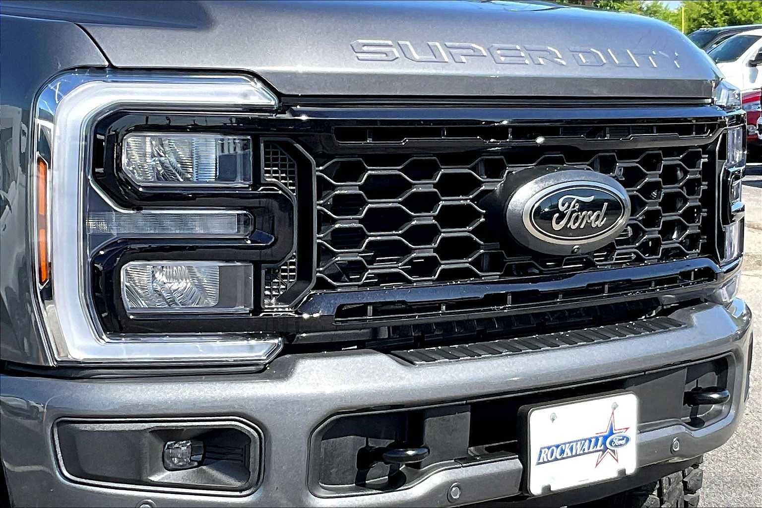 2025 Ford F-250