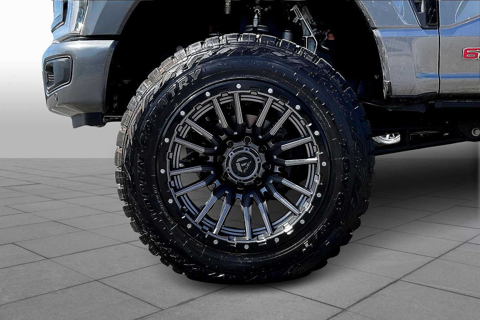 2025 Ford F-250