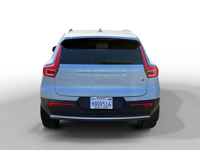 2022 Volvo XC40