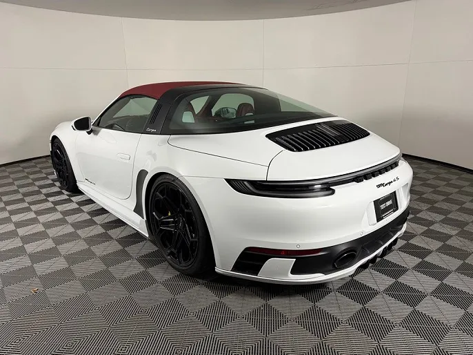 2021 Porsche 911