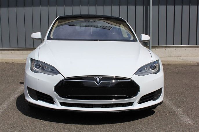 2015 Tesla Model S