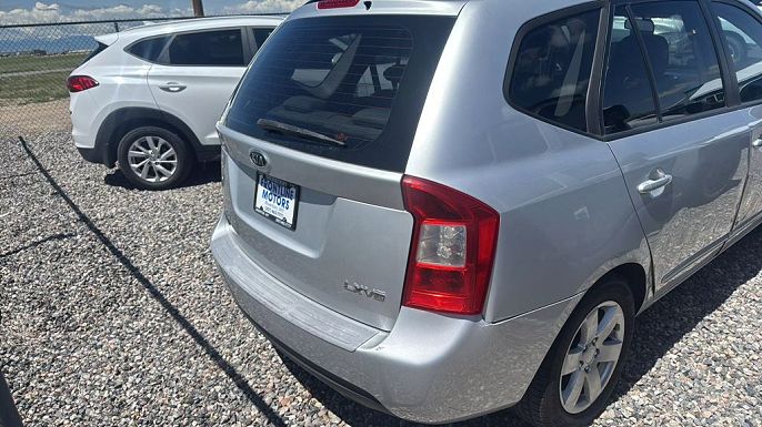 2008 Kia Rondo