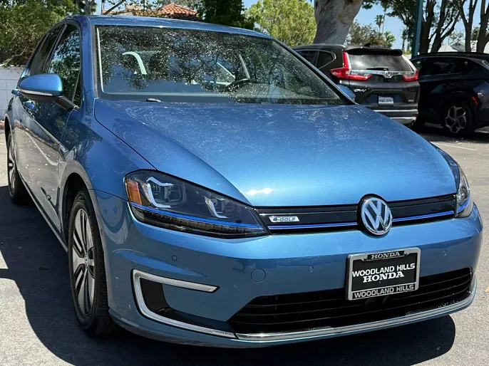 2016 Volkswagen e-Golf