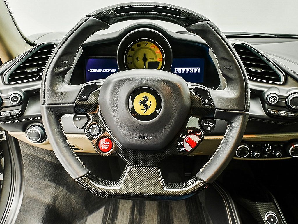 2016 Ferrari 488 GTB image 8