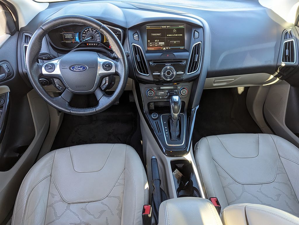 2015 Ford Focus Electric image 30