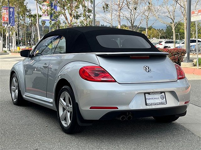 2015 Volkswagen Beetle null image 5