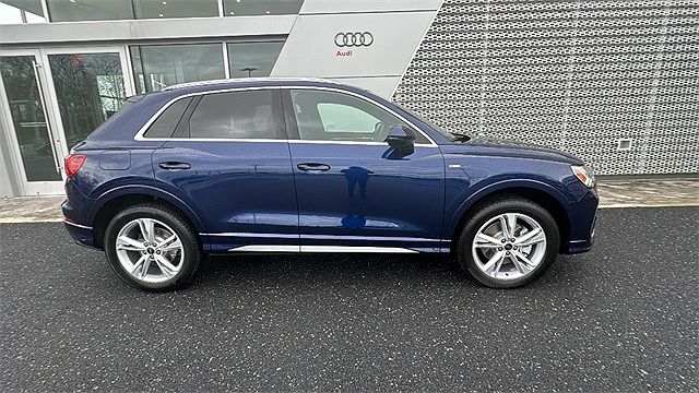 2024 Audi Q3 Premium image 4