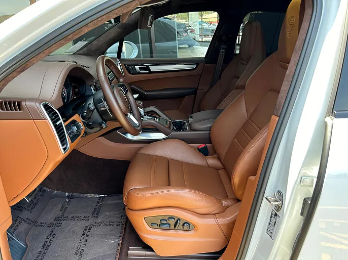 2022 Porsche Cayenne