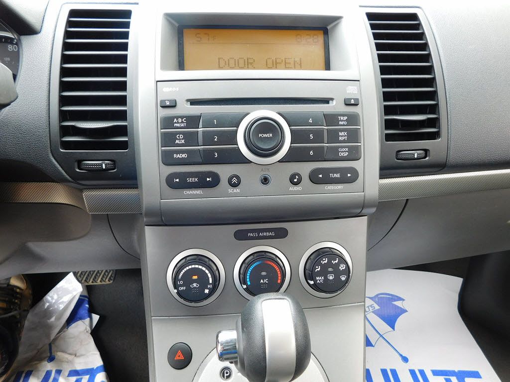 2007 Nissan Sentra S image 9