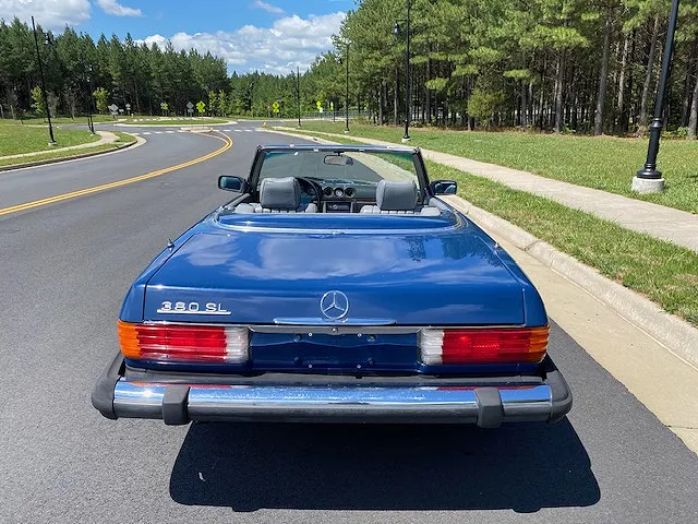 1984 Mercedes-Benz 380