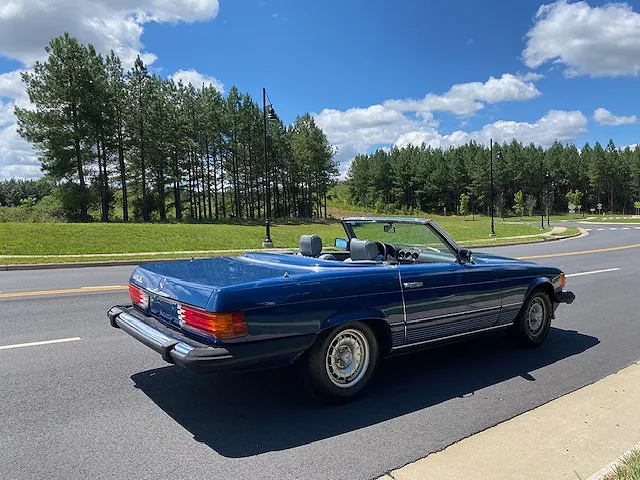 1984 Mercedes-Benz 380
