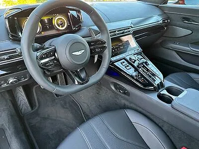 2025 Aston Martin V8 Vantage
