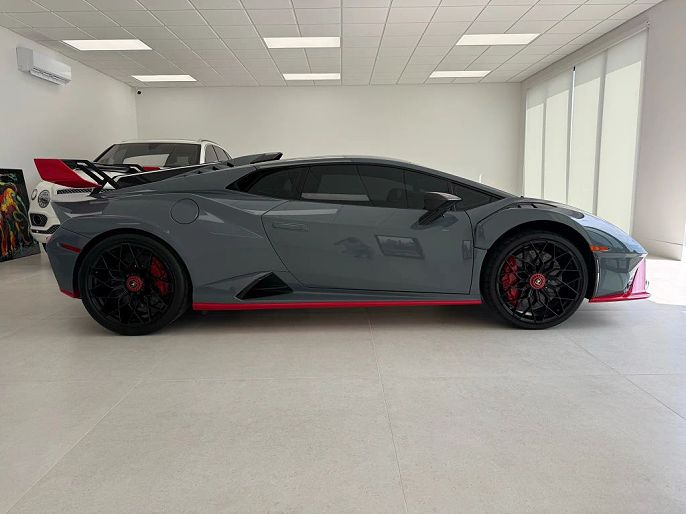 2024 Lamborghini Huracan