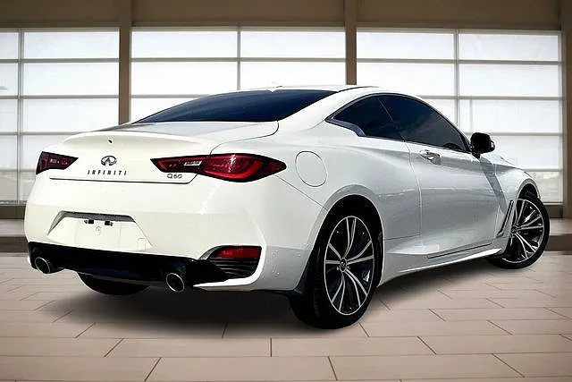 2022 Infiniti Q60