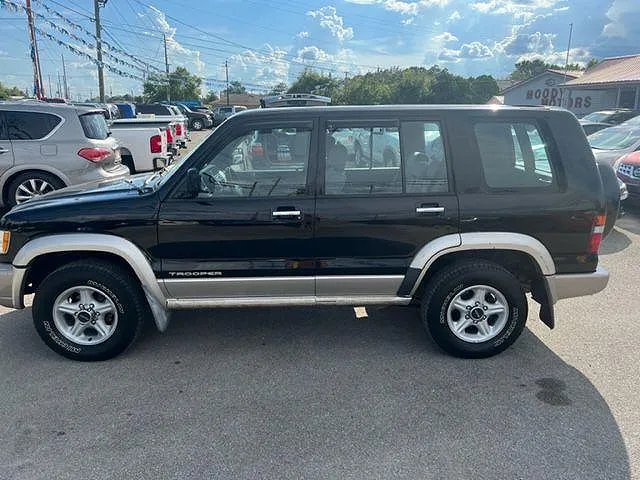 1999 Isuzu Trooper