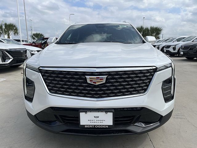 2025 Cadillac XT4