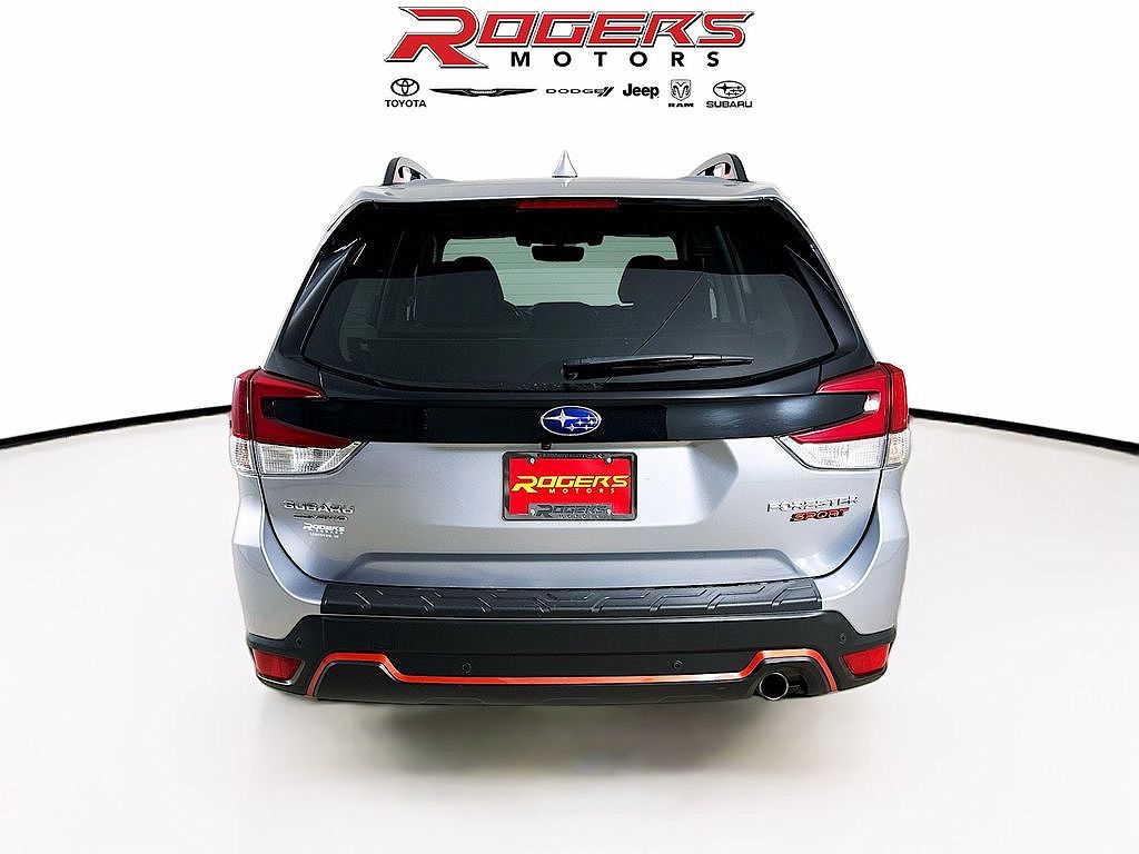 2021 Subaru Forester Sport image 5