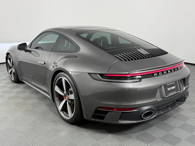 2024 Porsche 911