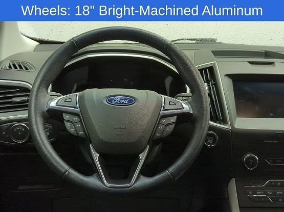 2020 Ford Edge SEL photo 2