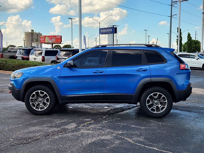 2020 Jeep Cherokee