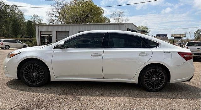 2016 Toyota Avalon