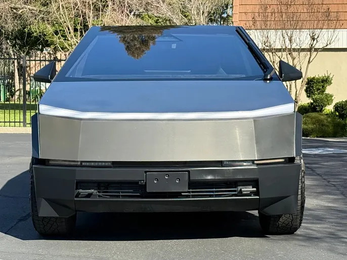 2024 Tesla Cybertruck
