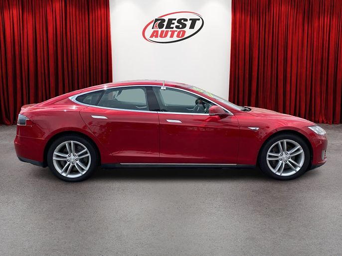 2015 Tesla Model S