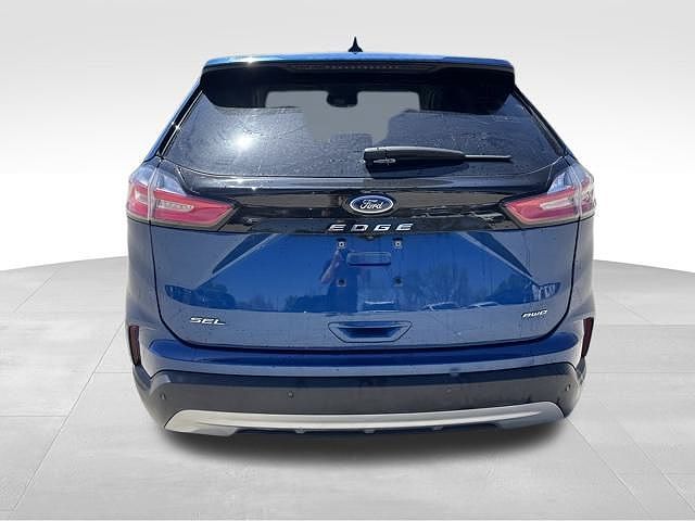 2023 Ford Edge