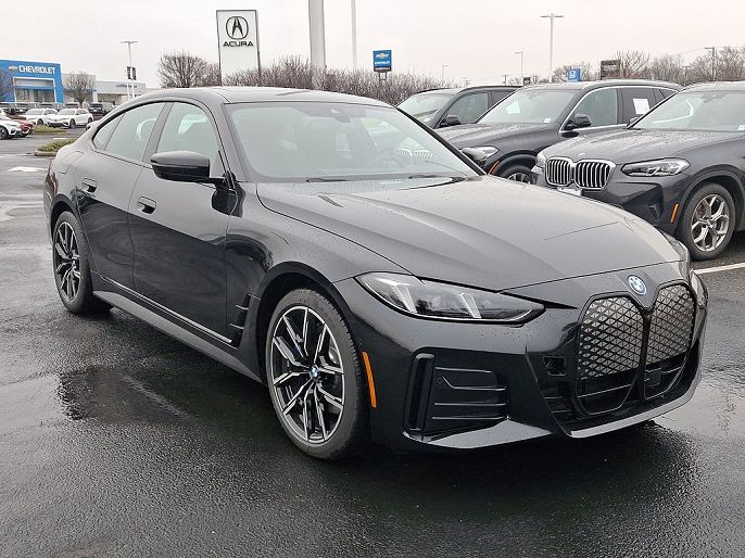 2025 BMW i4