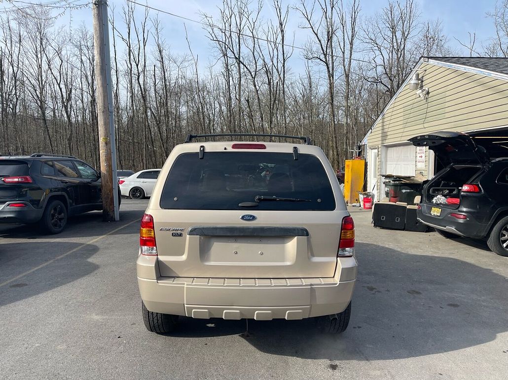 2007 Ford Escape Limited image 4