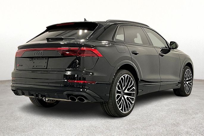 2024 Audi SQ8