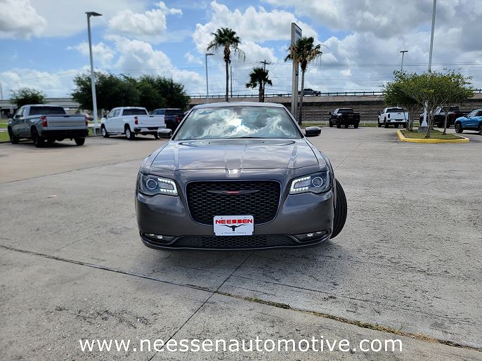 2022 Chrysler 300