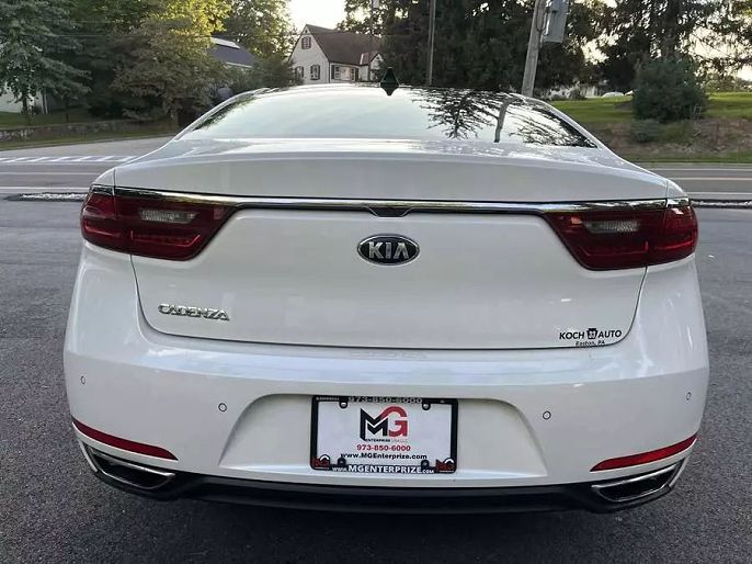 2017 Kia Cadenza