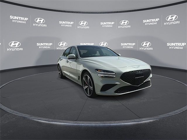 2025 Genesis G70