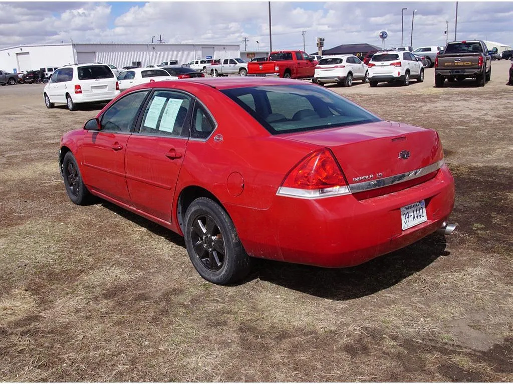 2008 Chevrolet Impala LS image 4