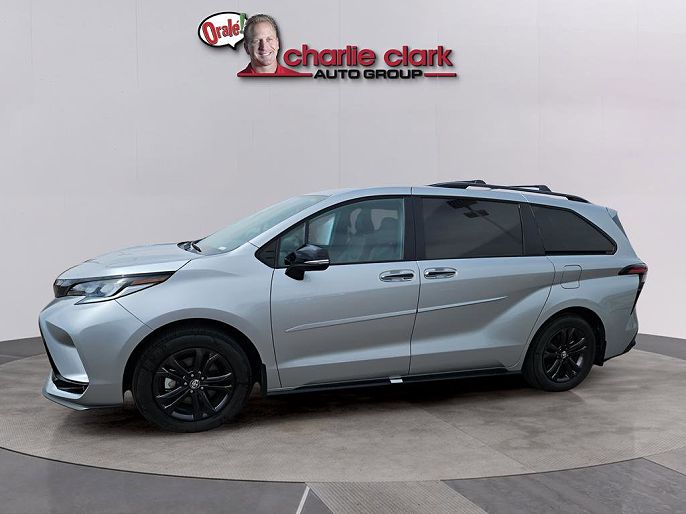 2025 Toyota Sienna