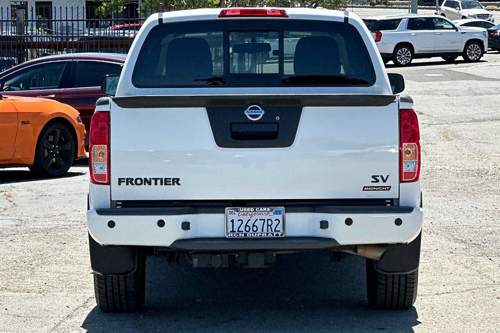 2018 Nissan Frontier SV image 4