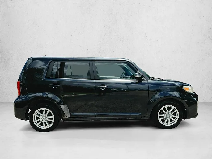 2015 Scion xB