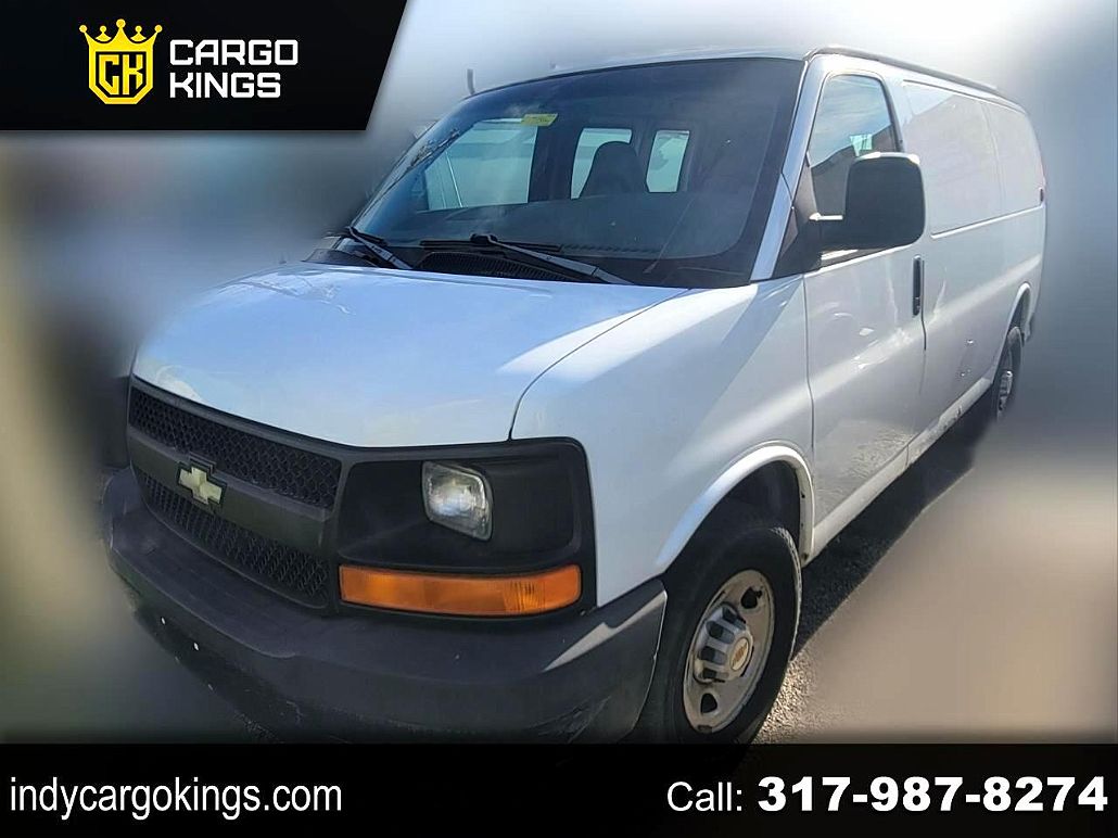 2003 Chevrolet Express 3500 image 0