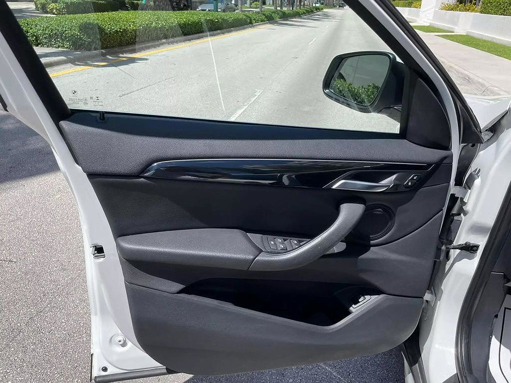 2018 BMW X1 sDrive28i image 18