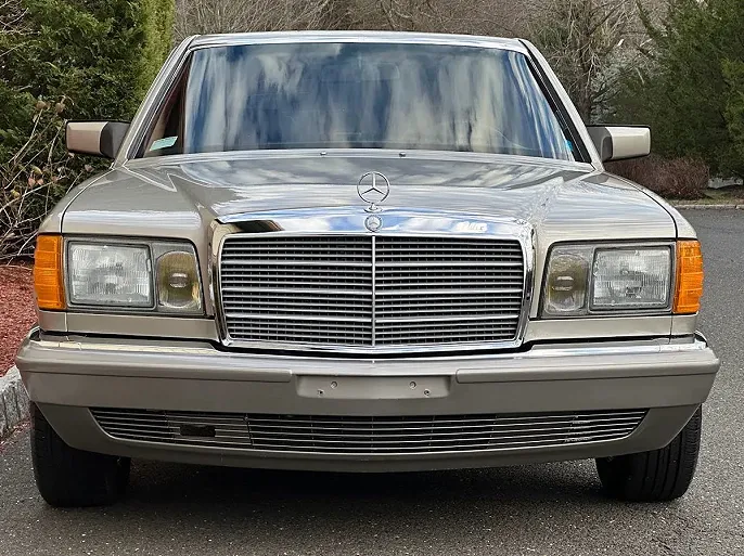 1987 Mercedes-Benz 420